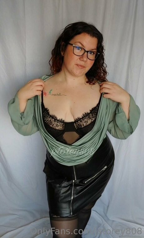 mma onlyfans pretty image