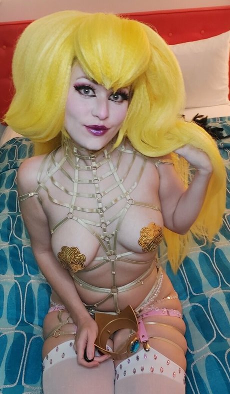 Bonbonpinups nude actress images