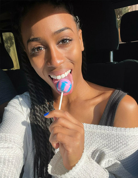 thisorthatwithsunny xxx model img