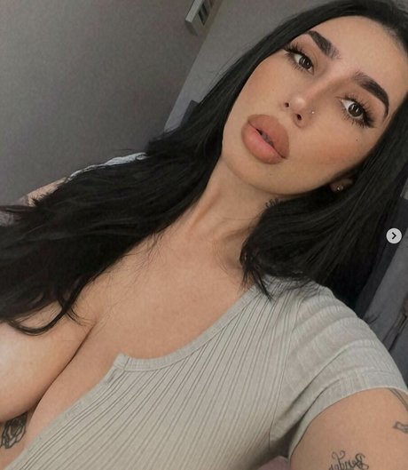 softnips_ xxx star image