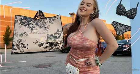 cubbixoxofree nudes actress picture