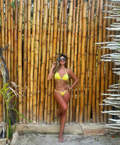 Mabel Moreno star top pics