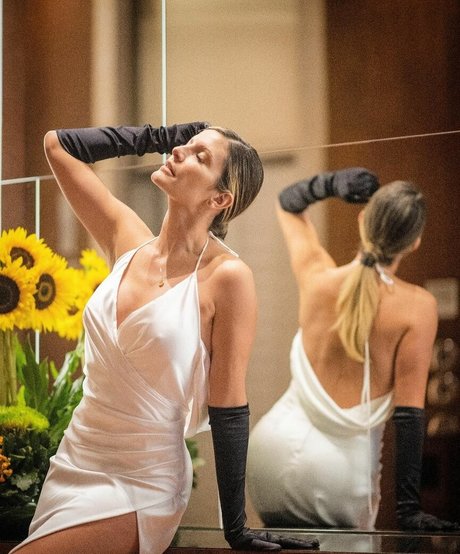 Mabel Moreno model pornographic photos