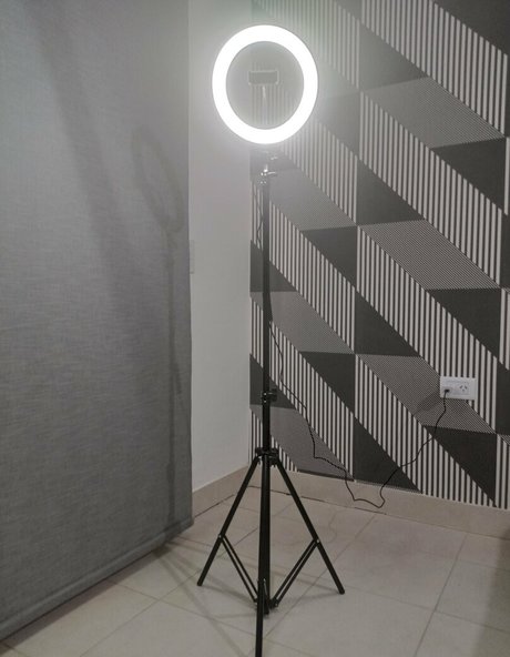 irisgw top actress galleries