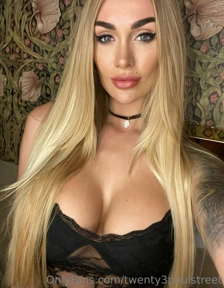 twenty3paulstreet model perfect picture