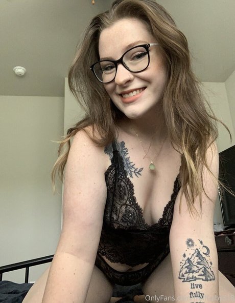 elfbxby model erotic pic