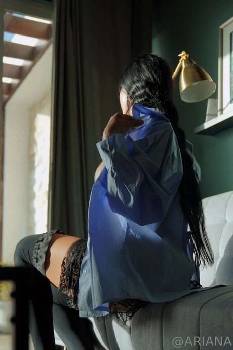 Ariana James model porn picture