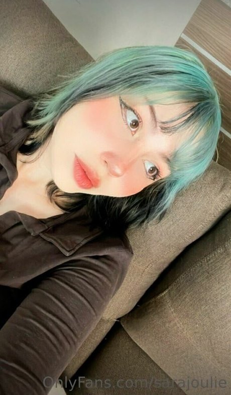 sarajoulie nice actress pic