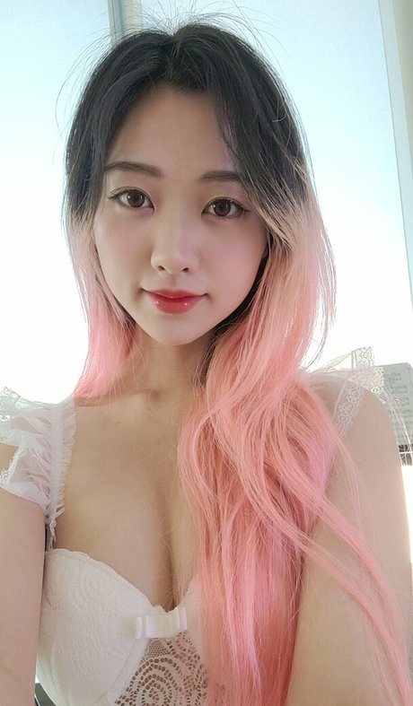 dear chuu star hot galleries