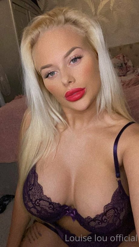 female popular onlyfans free xxx galleries