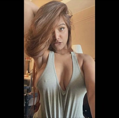 Poonam Pandey sex star pics