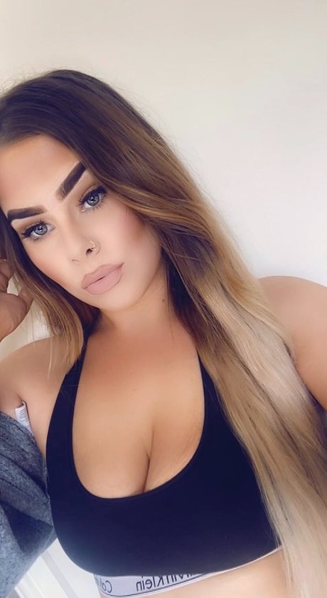 sophieof pornstar high quality pictures