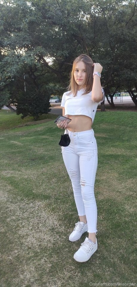 Leia Brown model nudes archive