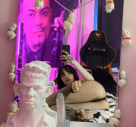 Your Waifu pornstar xxx pic