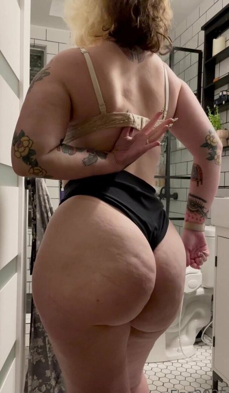 Egg2025 art star pics