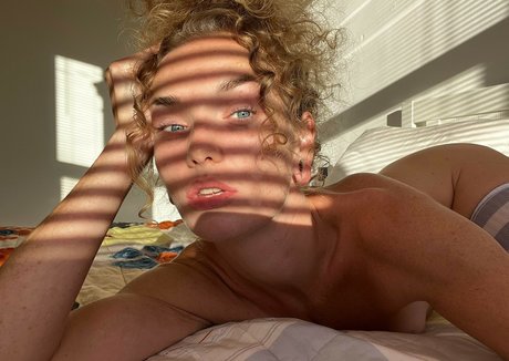 fishnet stockings onlyfans sexy naked pictures