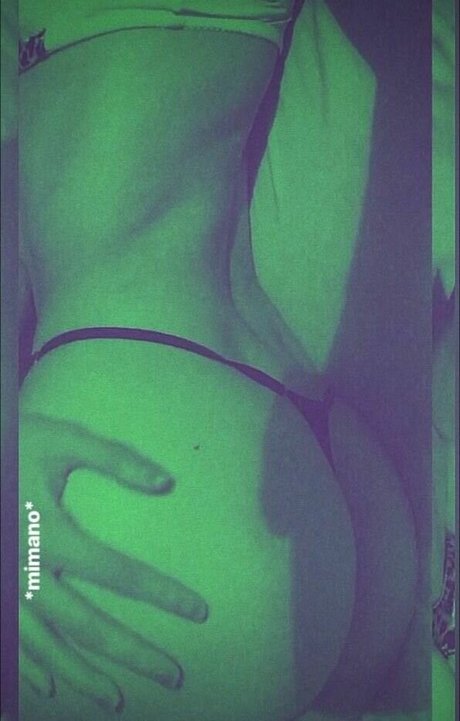 betmiau model top picture