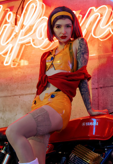 Poisonne model best archive