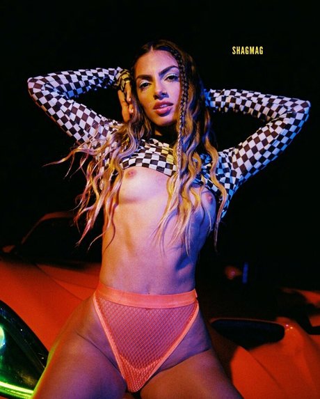 Eva Quiala best model image