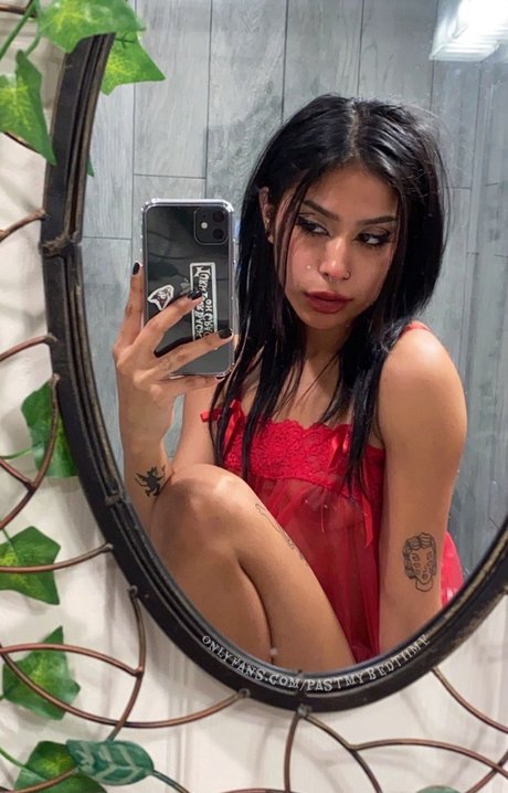 PaintJunkBunny pornstar naked galleries