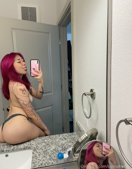 cannabunni3 model pornographic pic