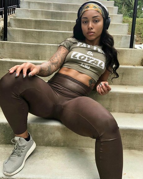 Christina Olivia pornstar naked archive