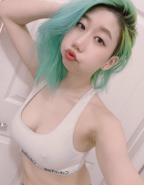 Danisaurz pretty model galleries