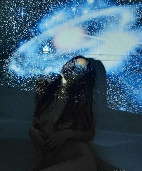 Exoticwildflower hot actress pics