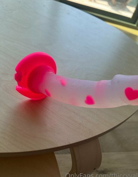 ThiccyVal pornstar beautiful archive