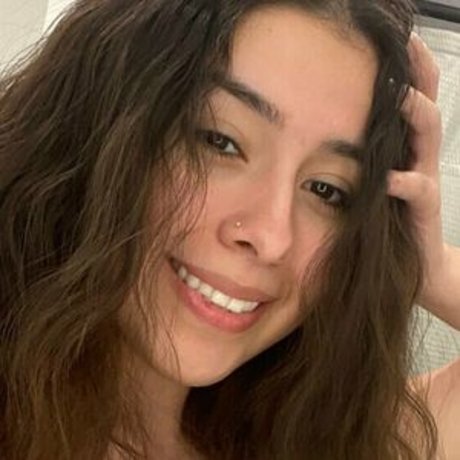 ThiccyVal model sexy img