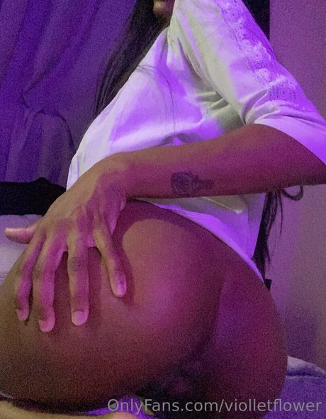 Viollet Collins nude model gallery