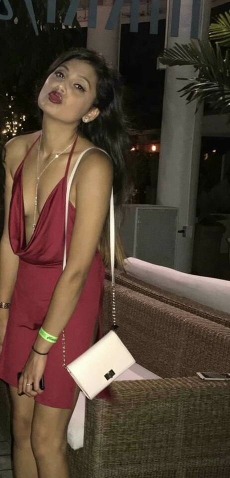 Extraperky pretty actress images