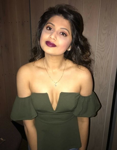 Extraperky top actress galleries