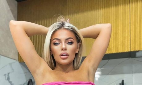 Ula x adult actress galleries