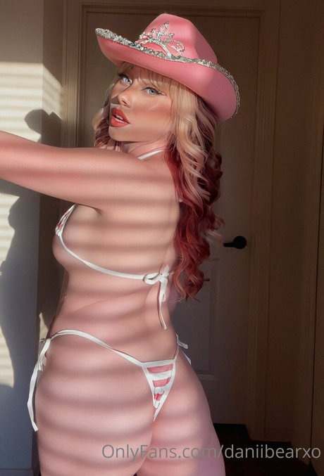 Danielle Pedroza star nice pic