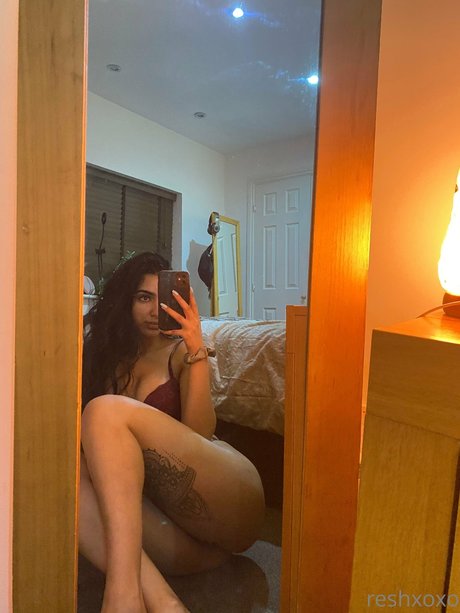Reshxoxo nude pornstar galleries