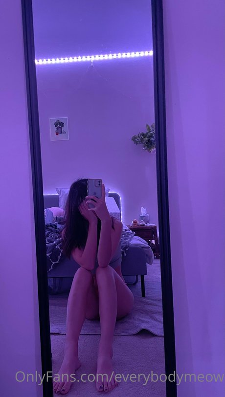 Lilsquirtz model pretty pics