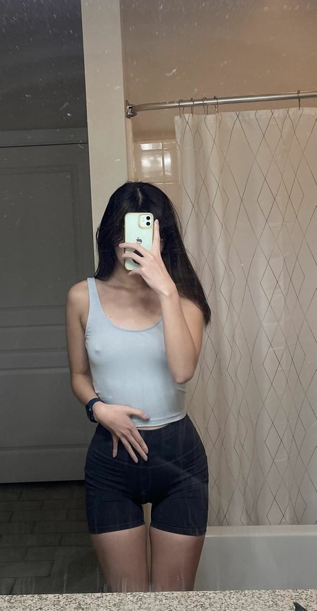 Lilsquirtz perfect pornstar galleries