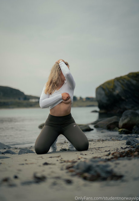 StudentNorwayVIP model pretty gallery