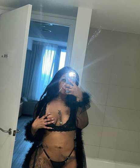 Stormiiy xxx actress photo