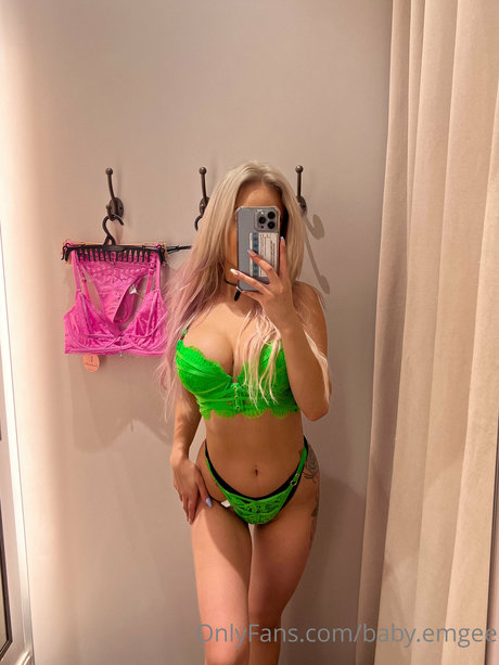 baby emgee art model picture