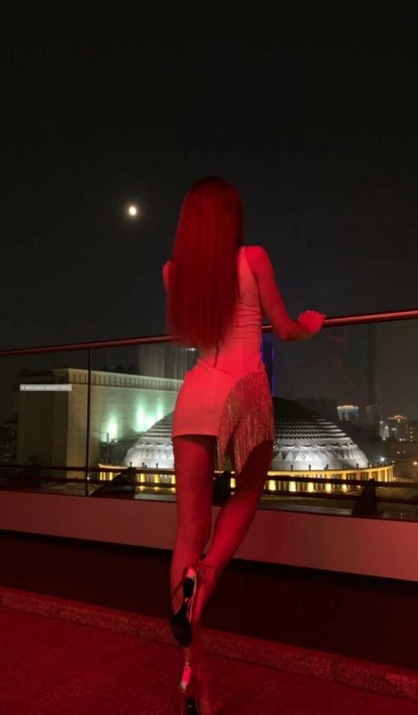 Baby898 erotic actress pic