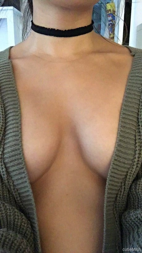 CutieMish pornstar pretty image