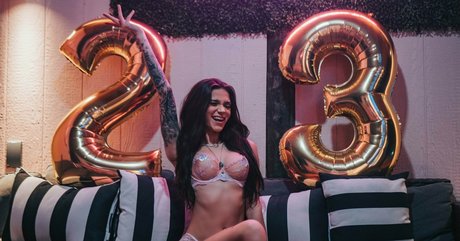 KarsynFoys pornstar erotic images