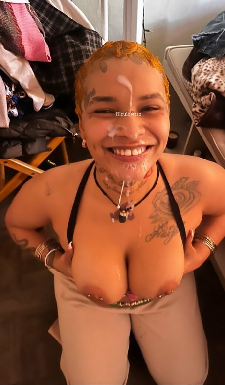 Bleu2lost porn actress image