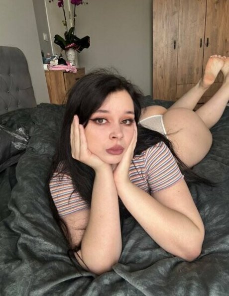 JuiceVibe porn model pics