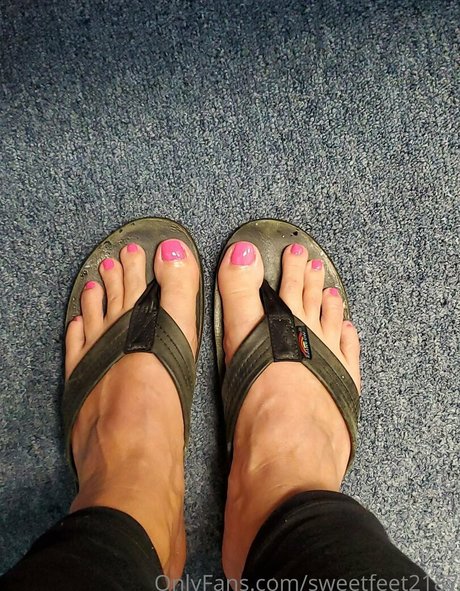 sweetfeet2187 pornstar nude pictures