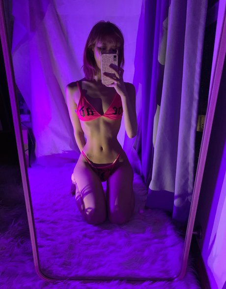 A1es5andra model high quality photo