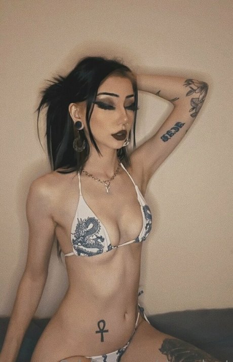 Hexdarling nudes model picture