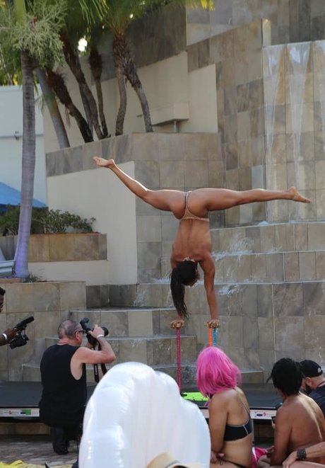 Shar Zayn model pornographic photos